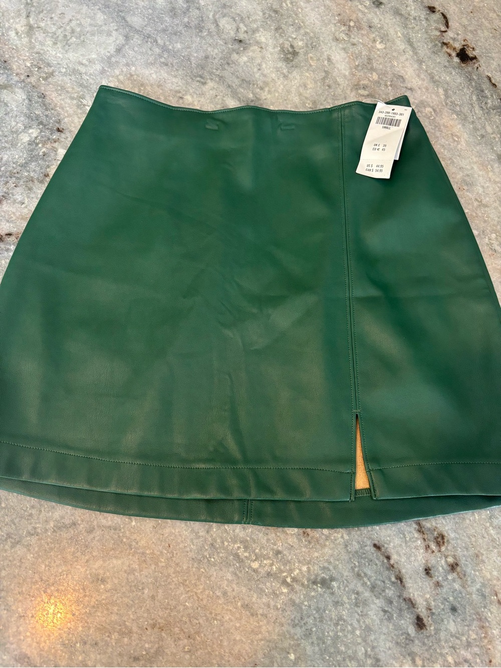 NWT Hollister Vegan Leather skirt, size s